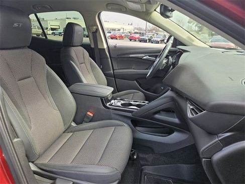 Used 2023 Buick Envision Preferred w/ Sport Touring Package image 20