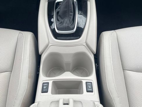 Certified 2022 Nissan Rogue Sport SL w/ Premium Package FWD image 28