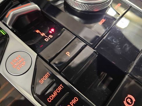 New 2026 BMW X5 xDrive40i w/ M Sport Package image 30