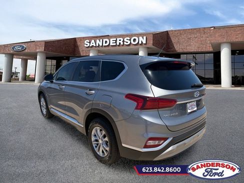 Used 2020 Hyundai Santa Fe SE FWD image 5