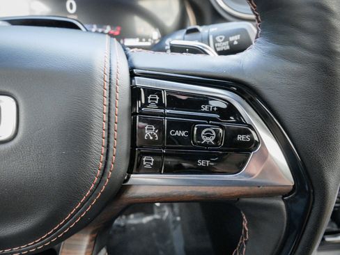 Used 2024 Jeep Grand Cherokee L Summit w/ Advanced Protech Group IV image 20