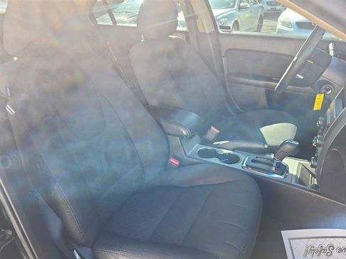 Used 2012 Ford Fusion SE image 10
