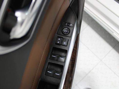 Used 2020 Acura TLX V6 w/ Technology Package FWD image 44