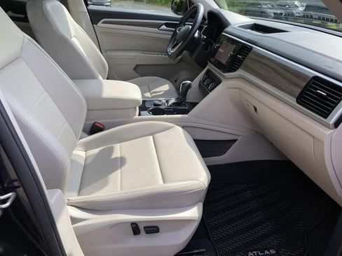 Used 2023 Volkswagen Atlas SEL AWD/4WD image 22