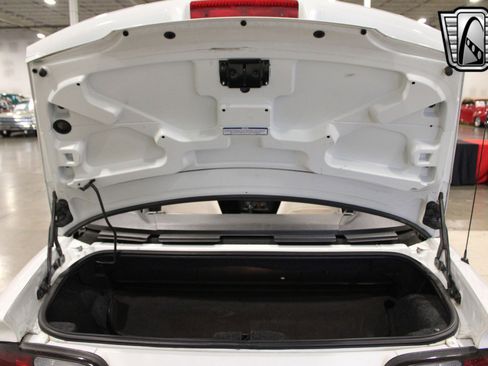 Used 2001 Chevrolet Camaro Z28 w/ SS Performance/Appearance Pkg image 26