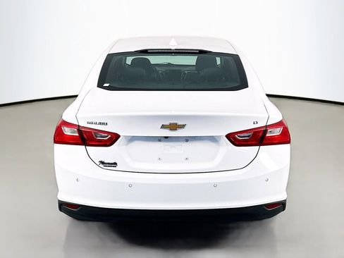 Used 2025 Chevrolet Malibu LT image 6