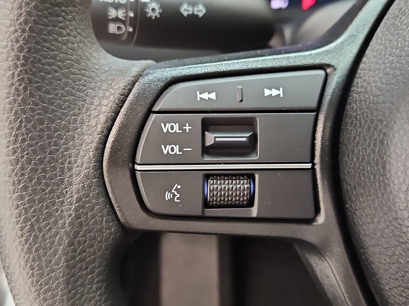 Certified 2025 Honda Accord SE image 12