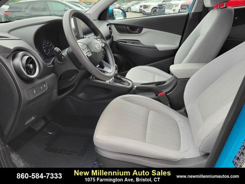 Used 2023 Hyundai Kona SEL w/ Cargo Package image 18