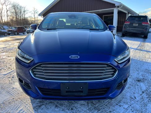 Used 2013 Ford Fusion SE image 2