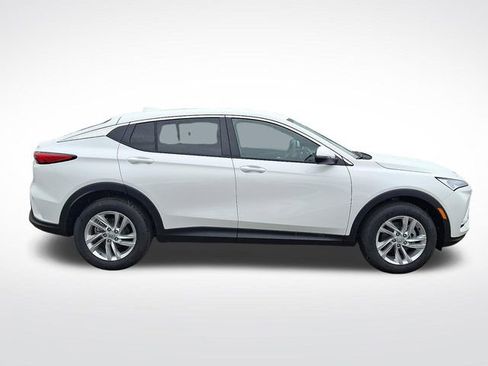 New 2026 Buick Envista Preferred FWD image 8