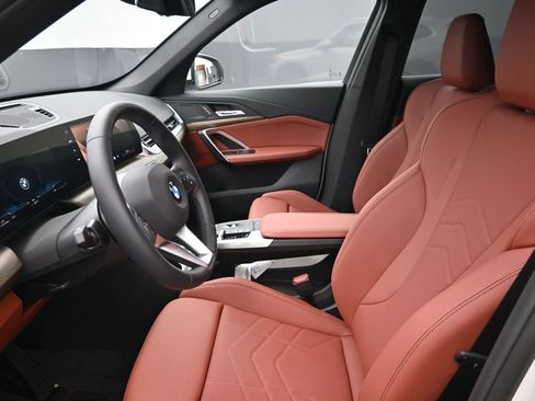 New 2026 BMW X1 xDrive28i w/ Convenience Package AWD/4WD image 12