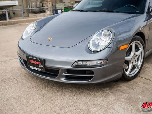 Used 2005 Porsche 911 Carrera image 21