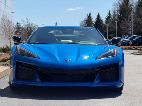 Used 2025 Chevrolet Corvette E-Ray w/ ZER Performance Package image 26