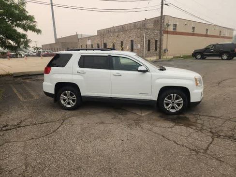 Used 2017 GMC Terrain SLE w/ Driver Alert Package I FWD image 10