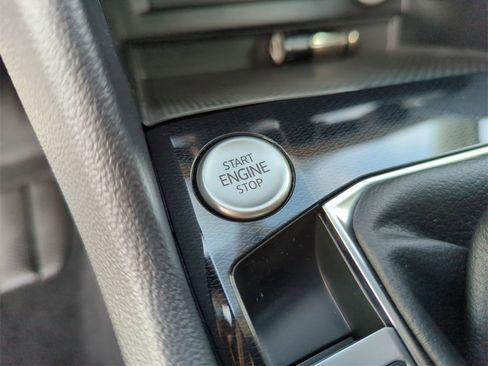 New 2025 Volkswagen Taos S image 39