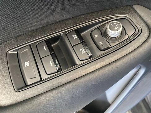 Used 2025 Subaru Outback Premium AWD/4WD image 11