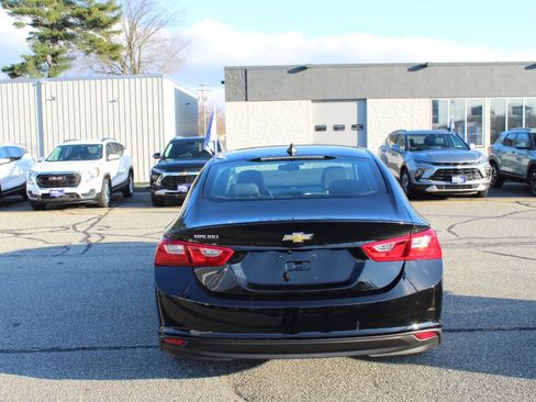 Used 2023 Chevrolet Malibu LS image 7