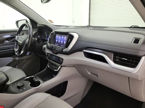 Used 2022 GMC Terrain SLT w/ Infotainment Package II image 37