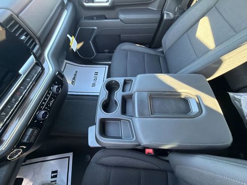 New 2026 Chevrolet Silverado 2500 LT image 27