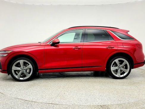 Used 2024 Genesis GV70 2.5T w/ Sport Prestige Package image 8