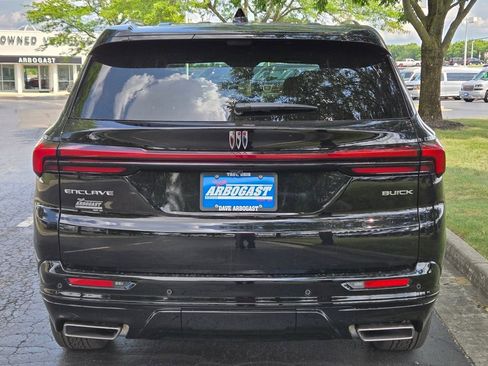 New 2026 Buick Enclave Sport Touring w/ Power Package image 10