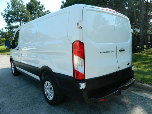Used 2019 Ford Transit 250 130 Low Roof image 6