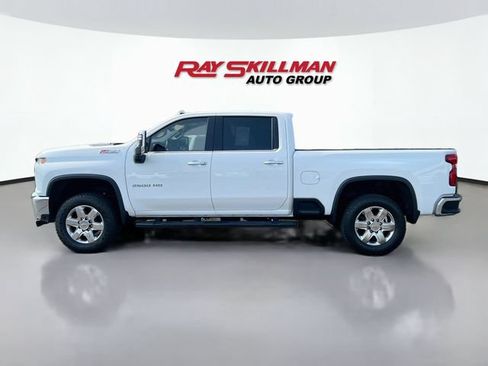 Used 2022 Chevrolet Silverado 2500 LTZ w/ LTZ Plus Package AWD/4WD image 4