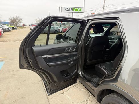 Used 2017 Ford Explorer Sport w/ Equipment Group 401A image 20