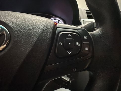Used 2016 Toyota Camry LE image 20