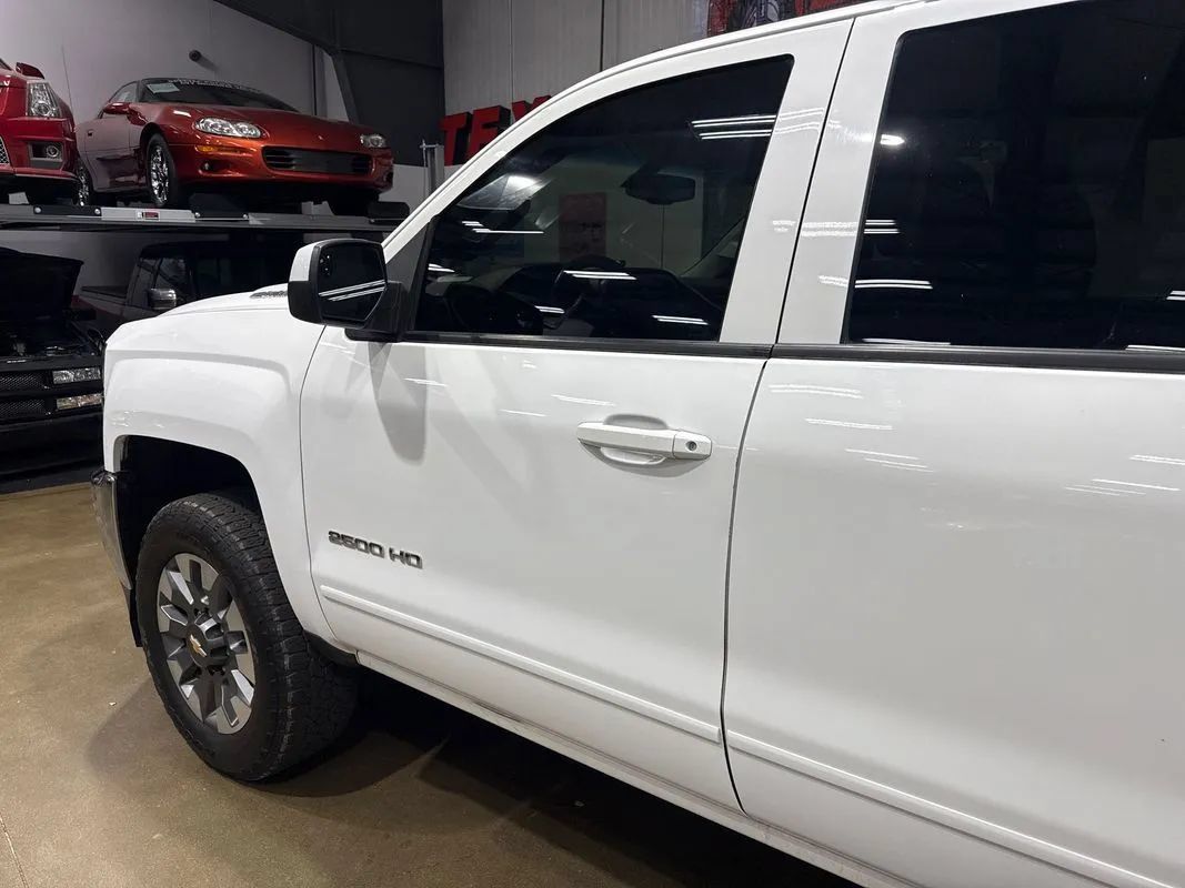 Used 2019 Chevrolet Silverado 2500 LT AWD/4WD image 29