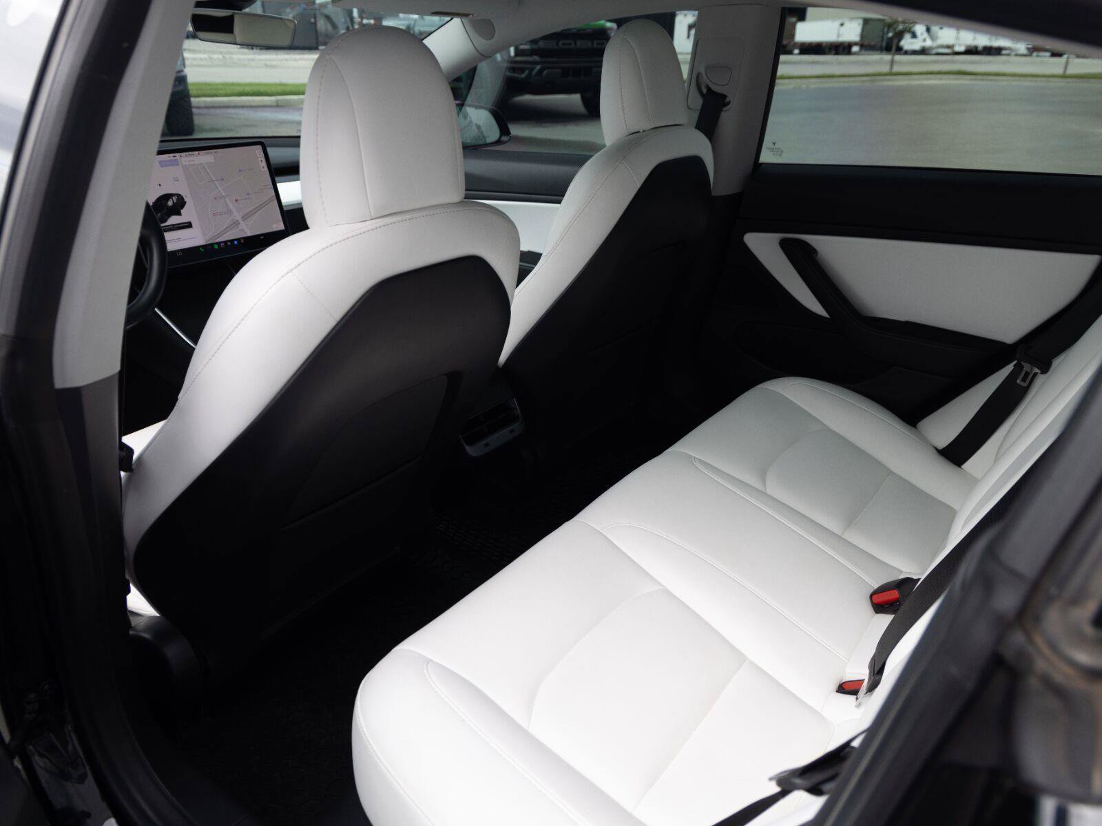 Used 2019 Tesla Model 3 Long Range AWD/4WD image 14