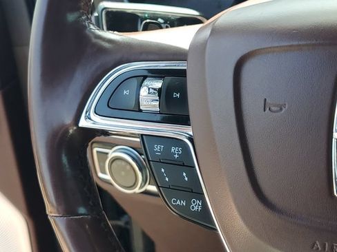 Used 2021 Lincoln Navigator L Black Label AWD/4WD image 19