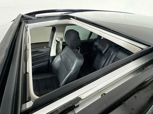 Used 2018 Mercedes-Benz GLS 550 4MATIC image 24