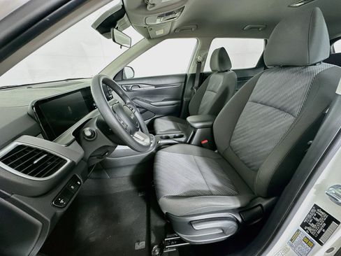 Used 2026 Kia Seltos LX FWD image 13