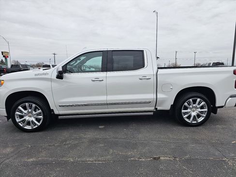 Used 2025 Chevrolet Silverado 1500 High Country image 6