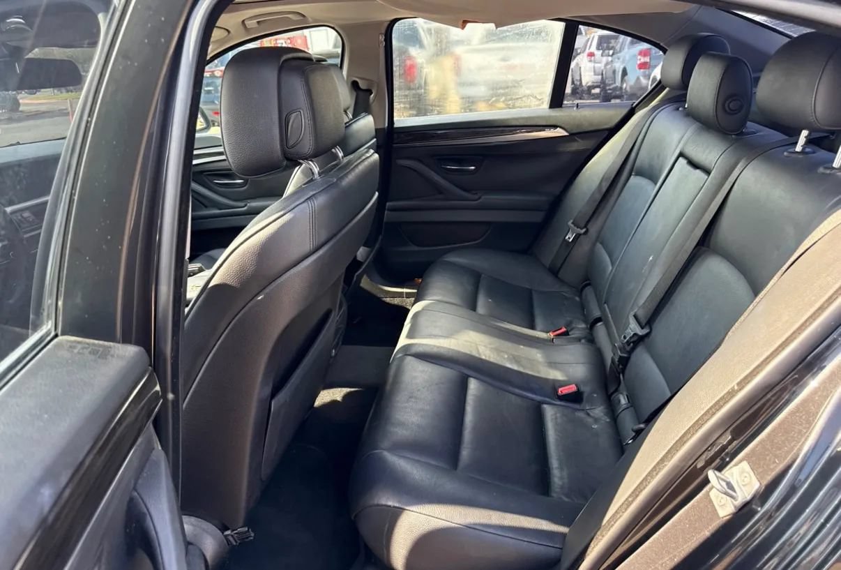 Used 2013 BMW 528i Sedan RWD image 17