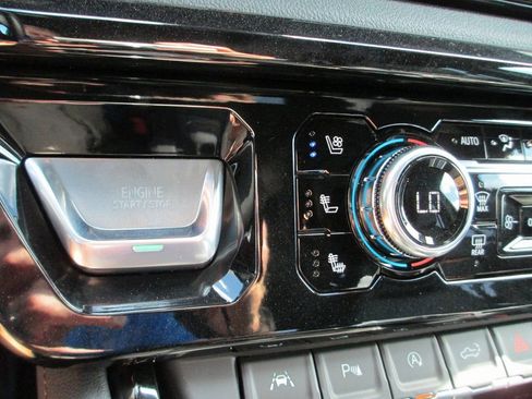 New 2026 GMC Sierra 1500 AT4 w/ AT4 Premium Package image 22