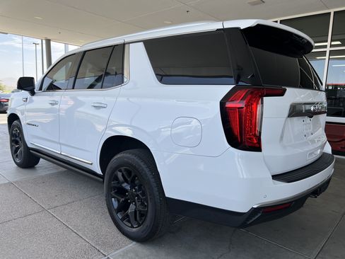 Used 2022 GMC Yukon Denali AWD/4WD image 8