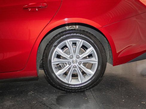 Used 2019 Chevrolet Malibu LT w/ Leather Package image 7