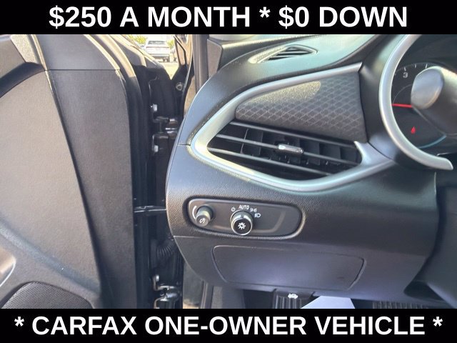 Used 2023 Chevrolet Malibu LS FWD image 16