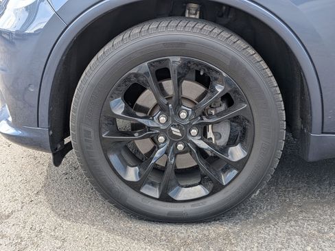 Used 2020 Dodge Durango R/T w/ Technology Group AWD/4WD image 13
