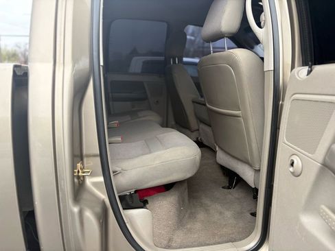 Used 2006 Dodge Ram 2500 Truck SLT w/ Quad Cab Big Horn Value Group image 15