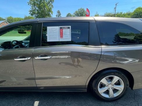 Used 2018 Honda Odyssey EX-L image 4