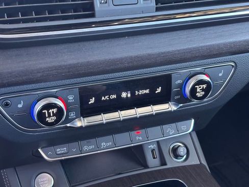 Used 2024 Audi Q5 2.0T Premium Plus image 24