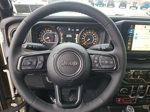 New 2026 Jeep Gladiator Sport image 15