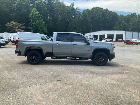 Used 2026 Chevrolet Silverado 2500 Custom w/ Custom Value Package AWD/4WD image 4