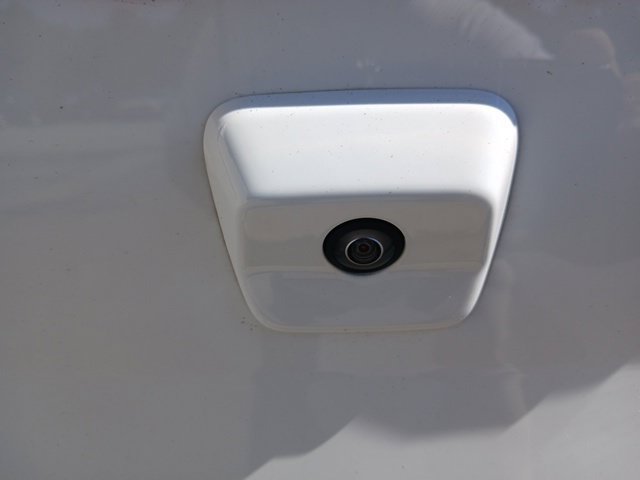 Used 2023 Jeep Gladiator Mojave AWD/4WD image 5