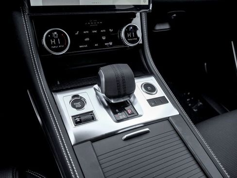 New 2026 Jaguar F-PACE R-Dynamic S image 14