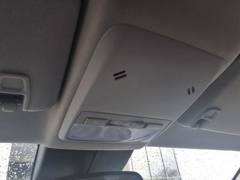 Used 2018 Buick Encore Preferred image 25