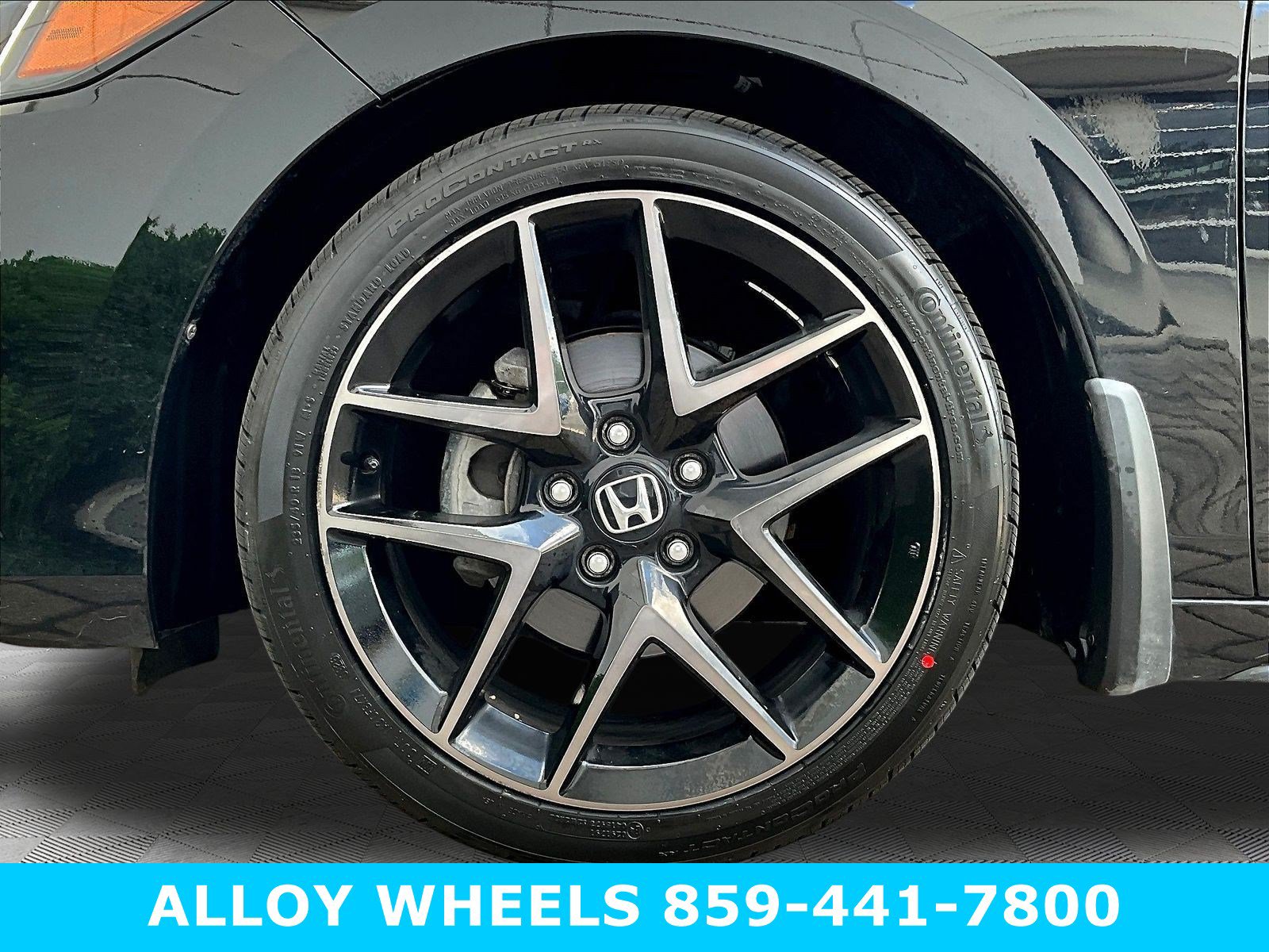 Used 2024 Honda Civic Sport Touring image 7